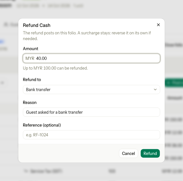 The Refund dialog with Bank transfer chosen and a reason